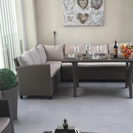 Luxury Suite Apartment Torrevieja Kültér fotó