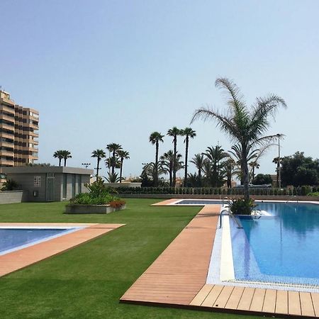 Luxury Suite Apartment Torrevieja Kültér fotó